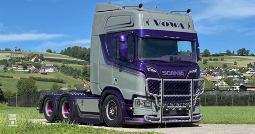 BIGtruck Ultra Violet 1 (960 x 720) BIGtruck Ultra Violet 1 (960 x 720)