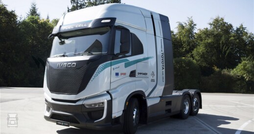 Toyota-en-IVECO-bundelen-krachten-voor-volgende-generatie-zware-waterstoftrucks (960 x 640) Toyota-en-IVECO-bundelen-krachten-voor-volgende-generatie-zware-waterstoftrucks (960 x 640)