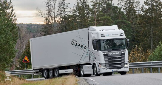 Scania_Super_Bigtruck.jpg